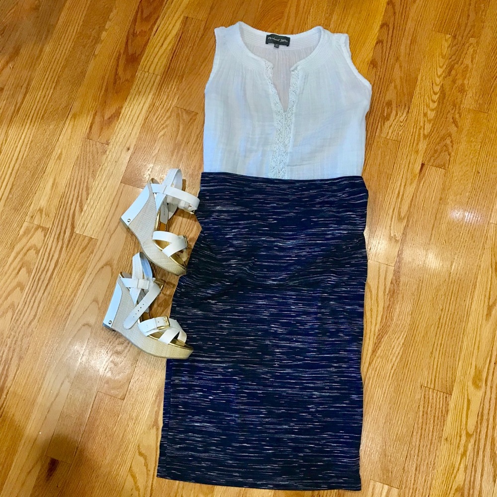 Navy pencil skirt